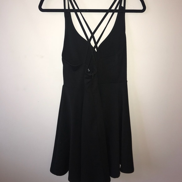 Strappy flare open back dress from FOREVER 21 - Picture 2 of 2